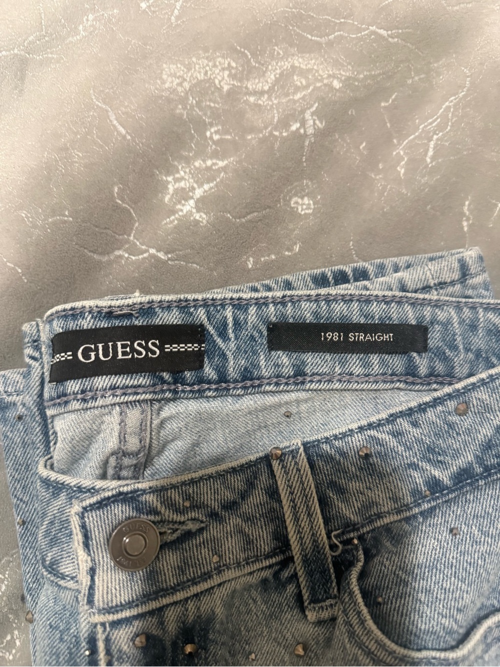 Denim, but make it ✨sparkle✨ - Picture 4 of 5